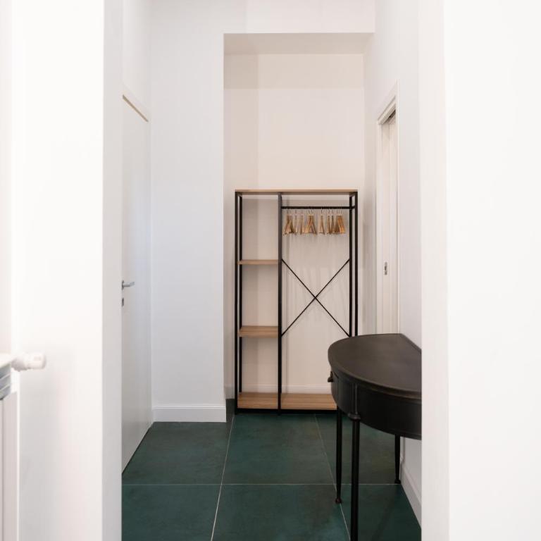 Macro Suites Roma - Camera Familiare con Bagno Privato - 14