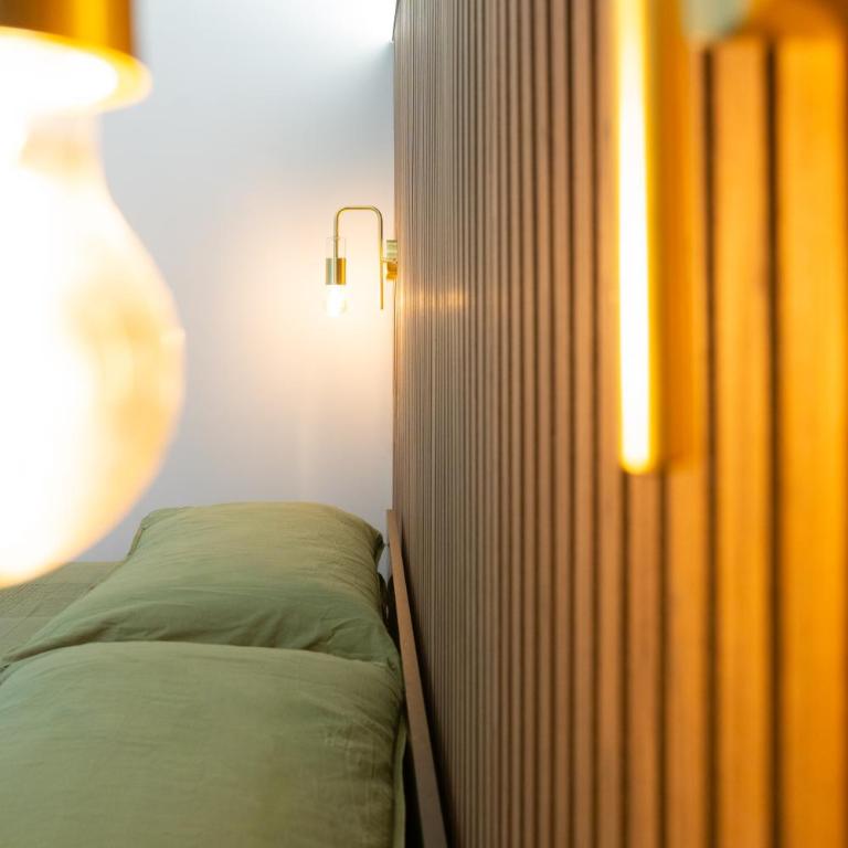 Macro Suites Roma - Camera Tripla con Bagno Privato - 10