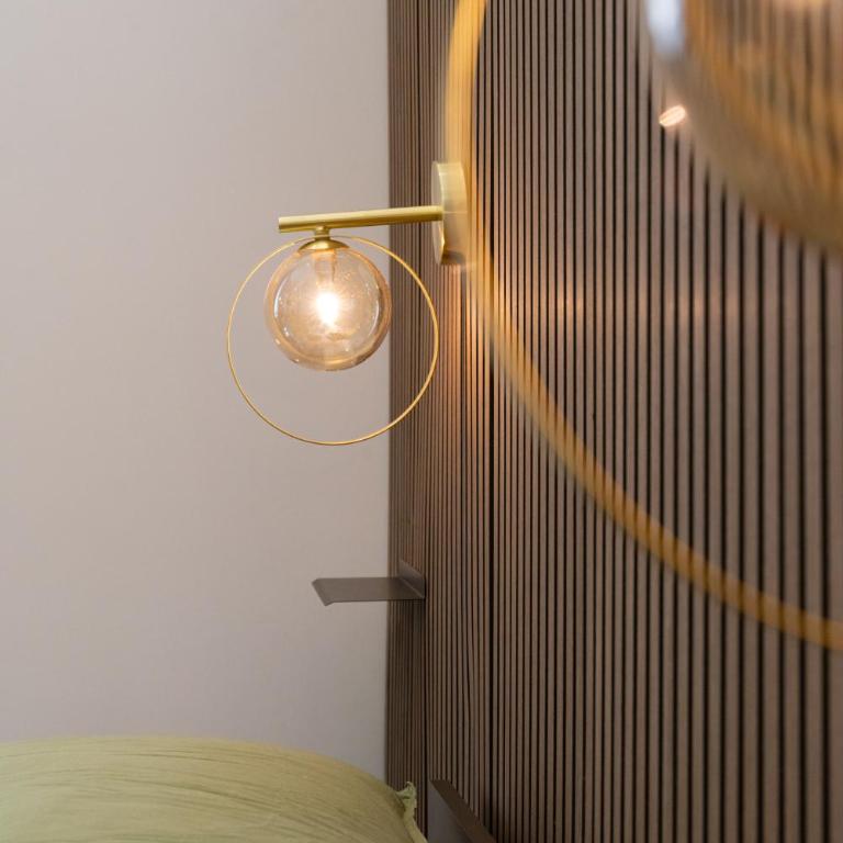 Macro Suites Roma - Camera Familiare con Bagno Privato - 12