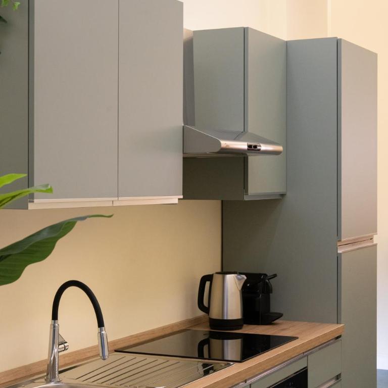 Macro Suites Roma - Camera Tripla con Bagno Privato - 22
