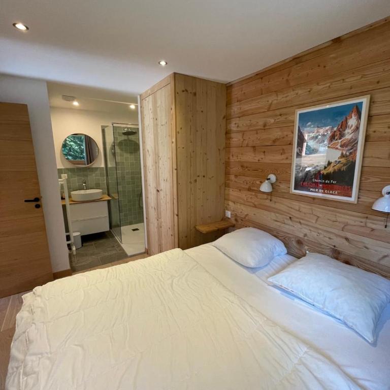 Chalet with breathtaking views of Mont Blanc - Chalet - 14