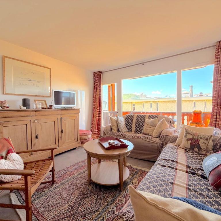 Unique et central ! T3 spacieux, vintage, rénové - Apartment mit 2 Schlafzimmern und Balkon - 9