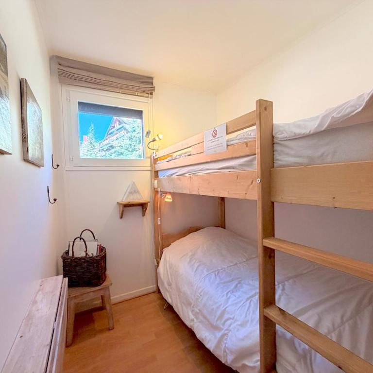 Unique et central ! T3 spacieux, vintage, rénové - Apartment mit 2 Schlafzimmern und Balkon - 17