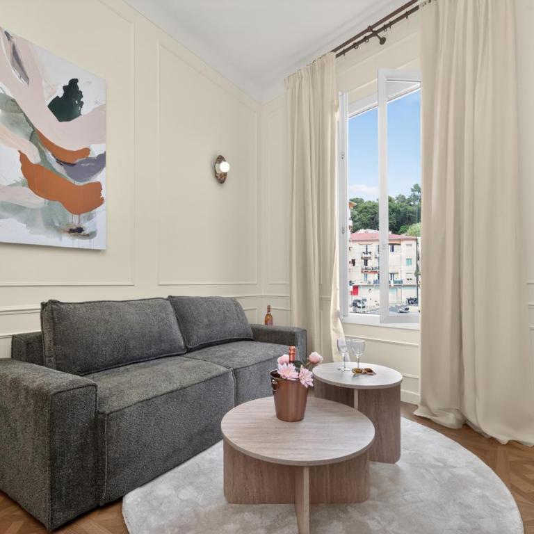 Frontière Monaco - Luxueux apartement rénové - GH - Appartement 2 Chambres - 2