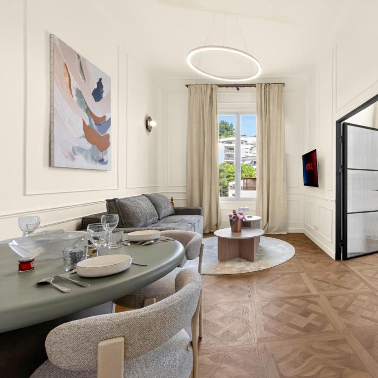Frontière Monaco - Luxueux apartement rénové - GH - Appartement 2 Chambres - 9