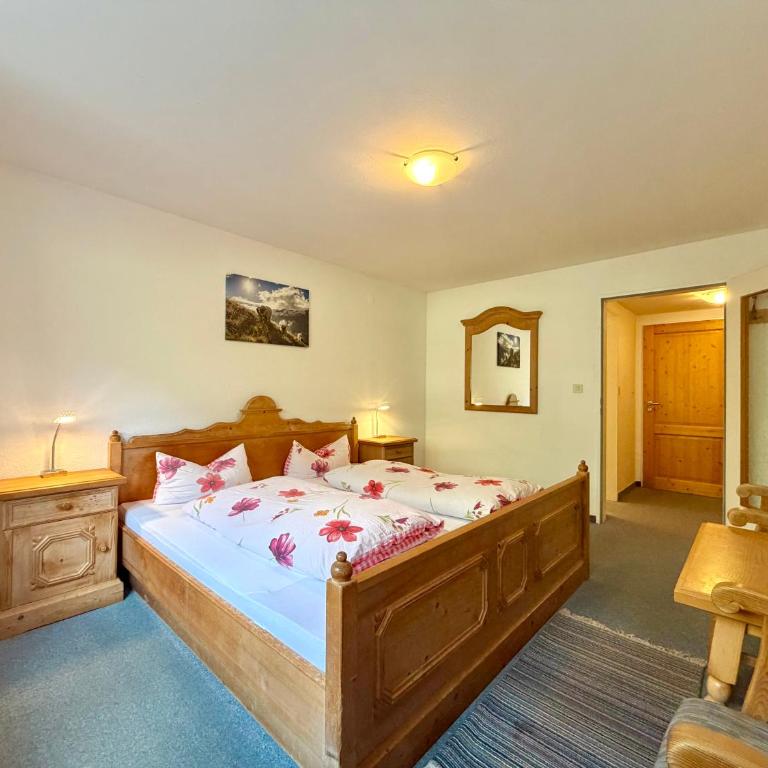 Landhaus Spielmannsau - Doppelzimmer - 9