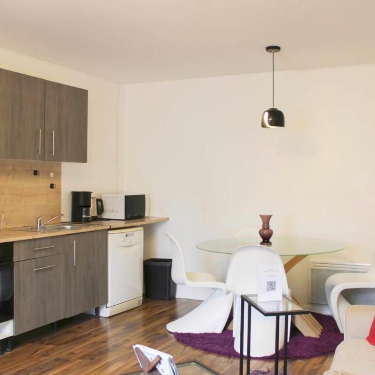 Bright apartment close to Stade de France - Appartamento - 14
