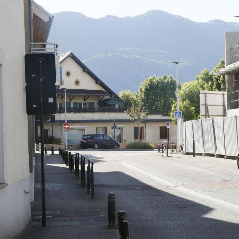 Superbe T1 proche du lac, tout confort - Apartment mit 1 Schlafzimmer - 10