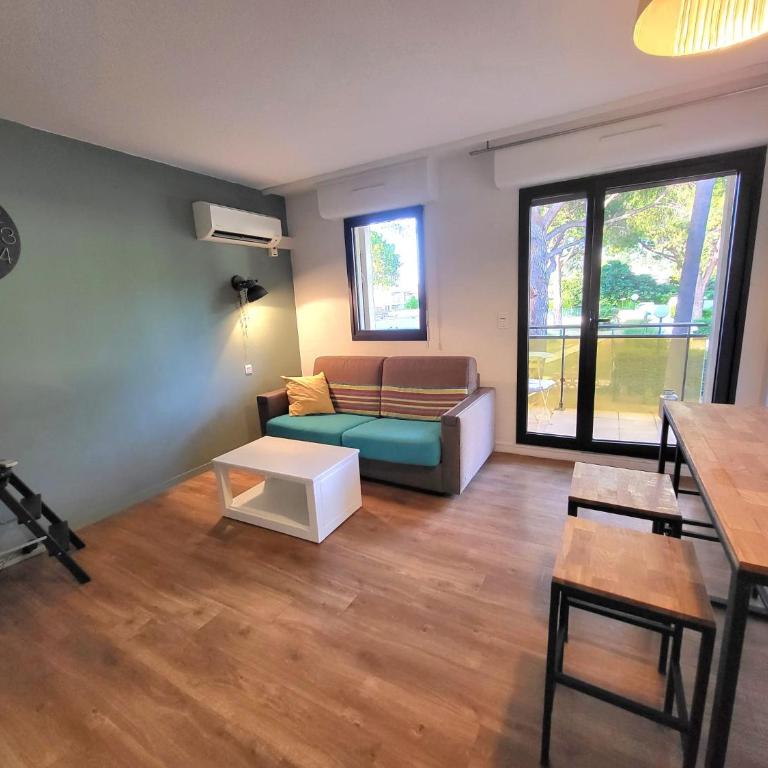 Appartement 4 personnes, climatisé, piscine, parking - Appartement 2 Chambres - 27
