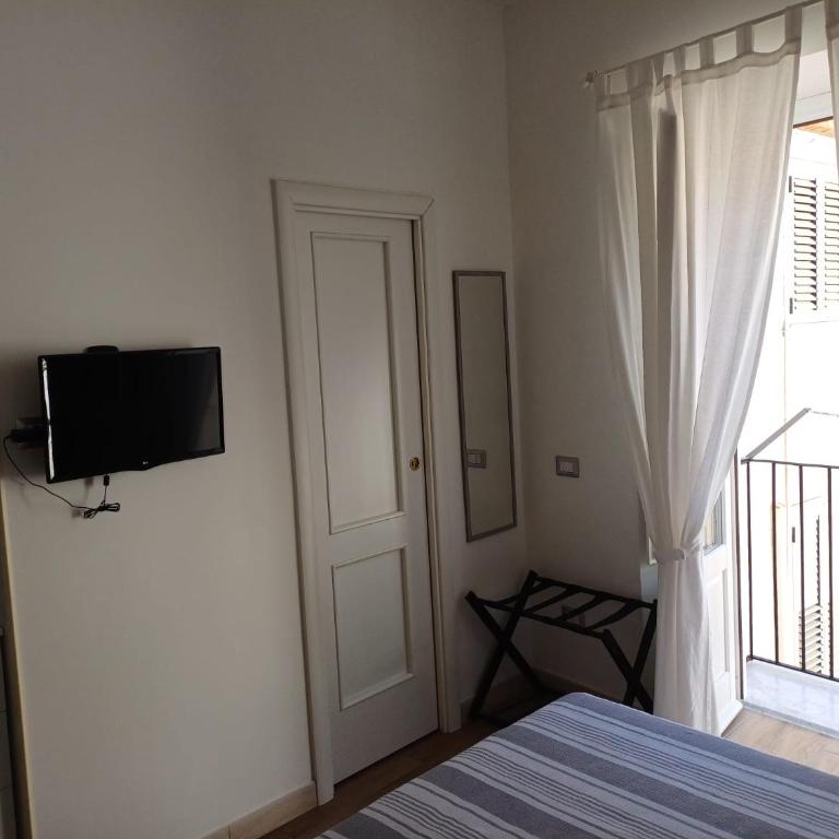Dafni e Naide Apartment - Appartamento con 3 Camere da Letto e con Balcone - 52