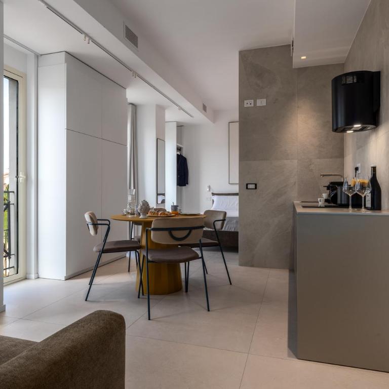 Suite 33 - Boutique Apartments - Casa Vacanze - 4