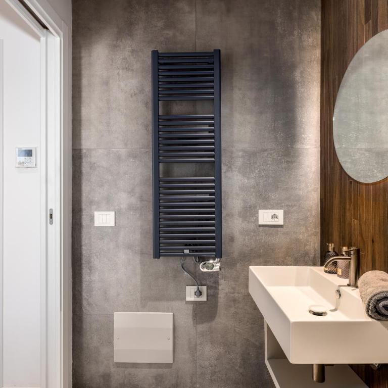 Suite 33 - Boutique Apartments - Casa Vacanze - 9