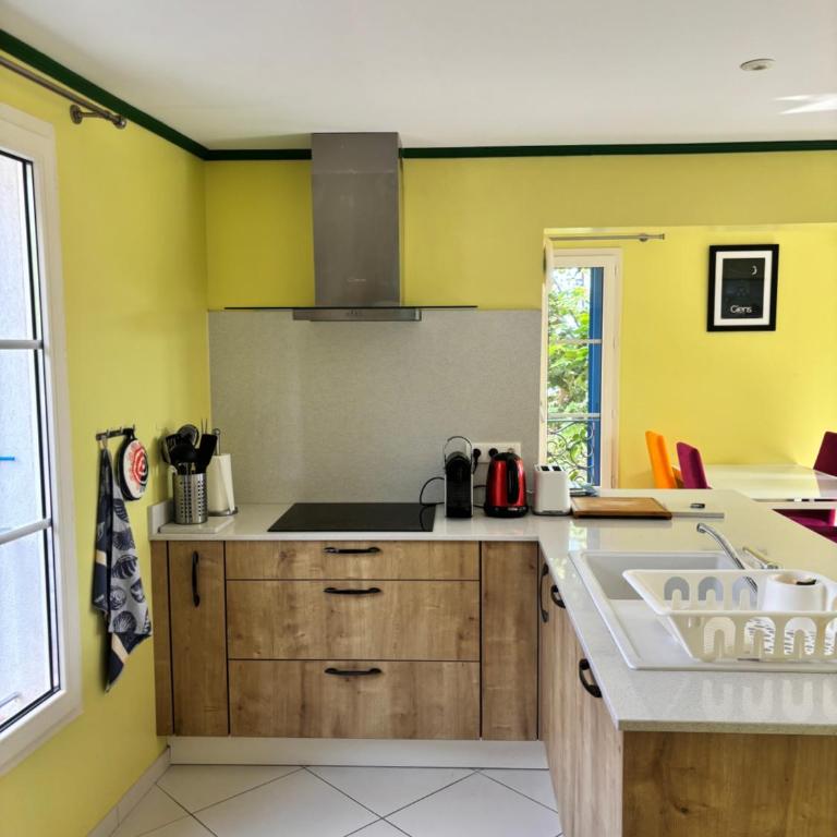 Appartement T2 50m² vue mer Presqu'il de Giens. RC - Appartement - 7