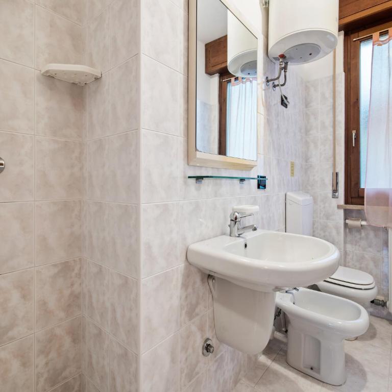 Holiday Home in Lazise near Lake Garda - Casa Vacanze con 2 Camere da Letto - 23