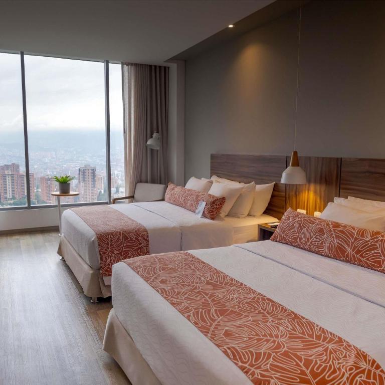 Novotel Medellin El Tesoro - Executive Double Room with Two Double Beds - 3