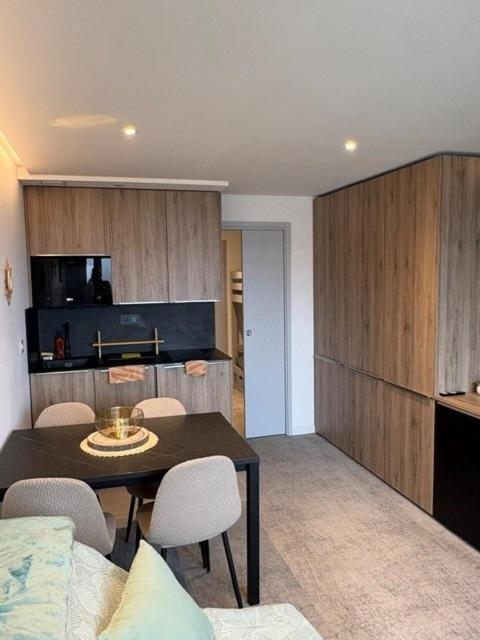 Studio entièrement rénové et meublé - Monolocale con Vista Montagna - 2