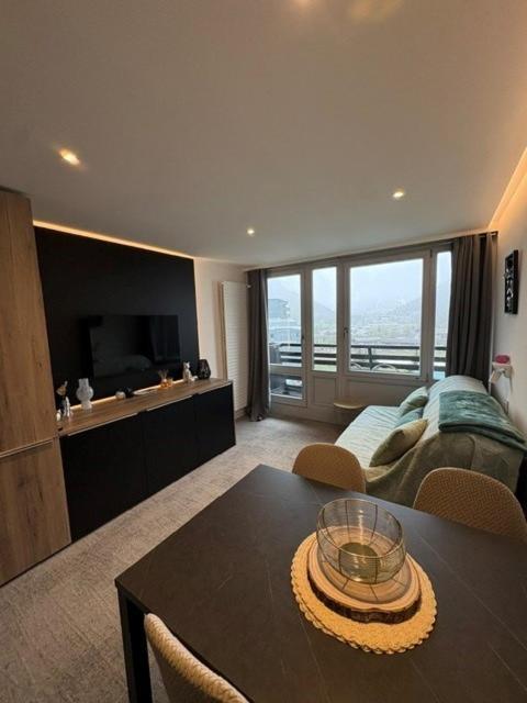Studio entièrement rénové et meublé - Monolocale con Vista Montagna - 1