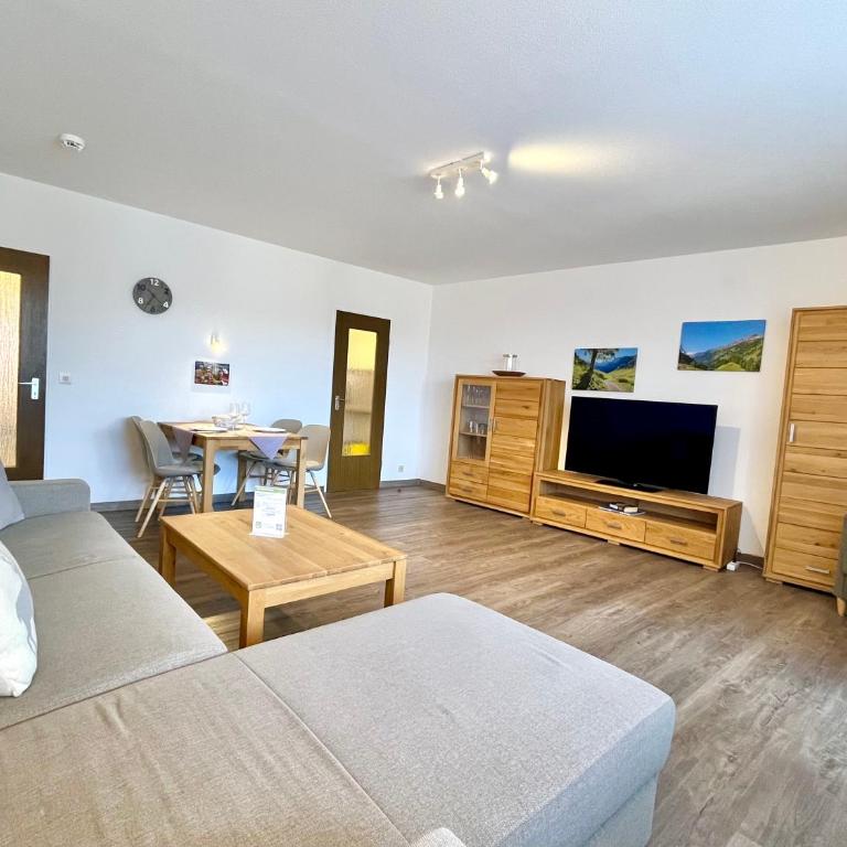 Bergidyll B11 Montana Haus - Apartment mit 1 Schlafzimmer - 2