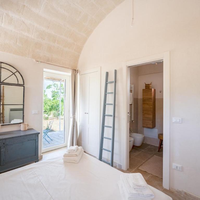 Trullo Thalia with Private Pool Ostuni - Villa con 2 Camere da Letto - 23