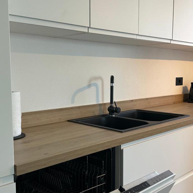 Aria di Fiemme Apartment - Appartamento con 2 Camere da Letto - 9