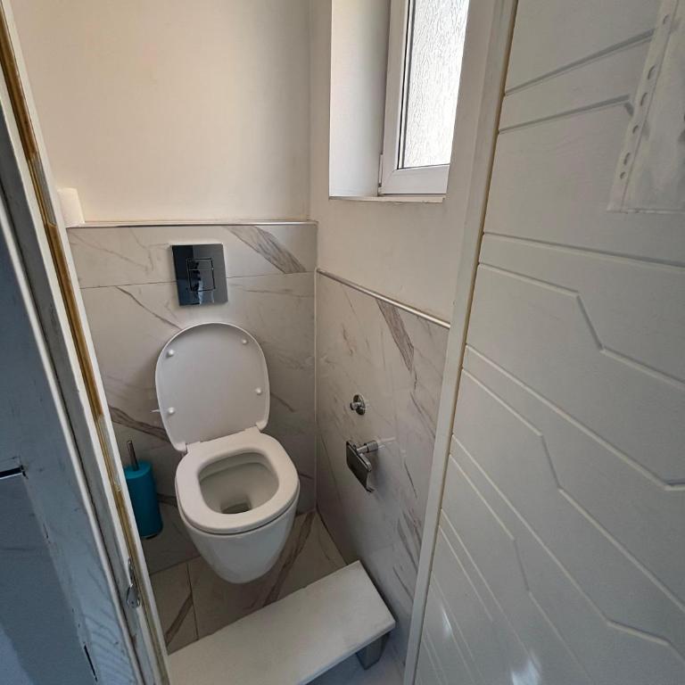 The Square Republic Apts - Deluks Apartman sa 3 Spavaće Sobe - 20
