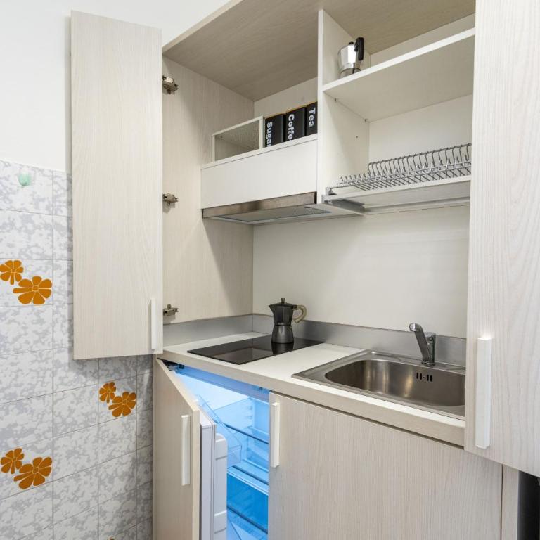 The Lux Apartment - Arona fronte lago- AC - WiFi - By Guestaly - Appartamento con 2 Camere da Letto - 30