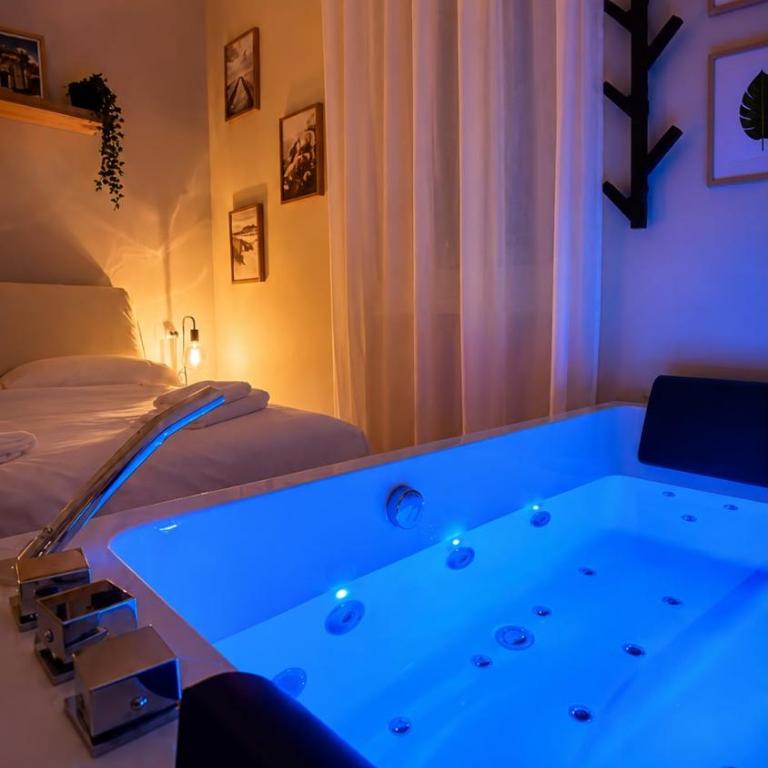 Luxury Center Apartment With Jacuzzi Colosseo - San Giovanni - Appartamento Premium con 3 Camere da Letto - 20