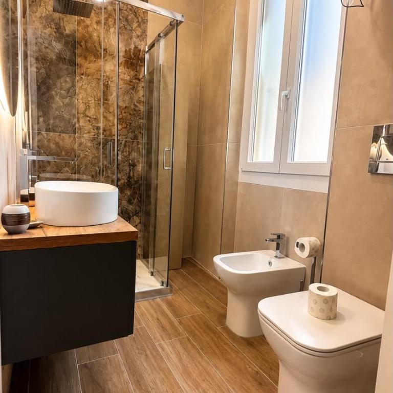 Luxury Center Apartment With Jacuzzi Colosseo - San Giovanni - Appartamento Premium con 3 Camere da Letto - 23