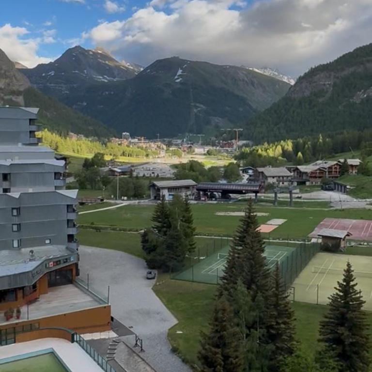 Studio entièrement rénové et meublé - Monolocale con Vista Montagna - 10