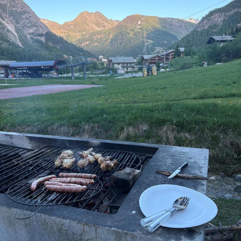 Studio entièrement rénové et meublé - Monolocale con Vista Montagna - 11