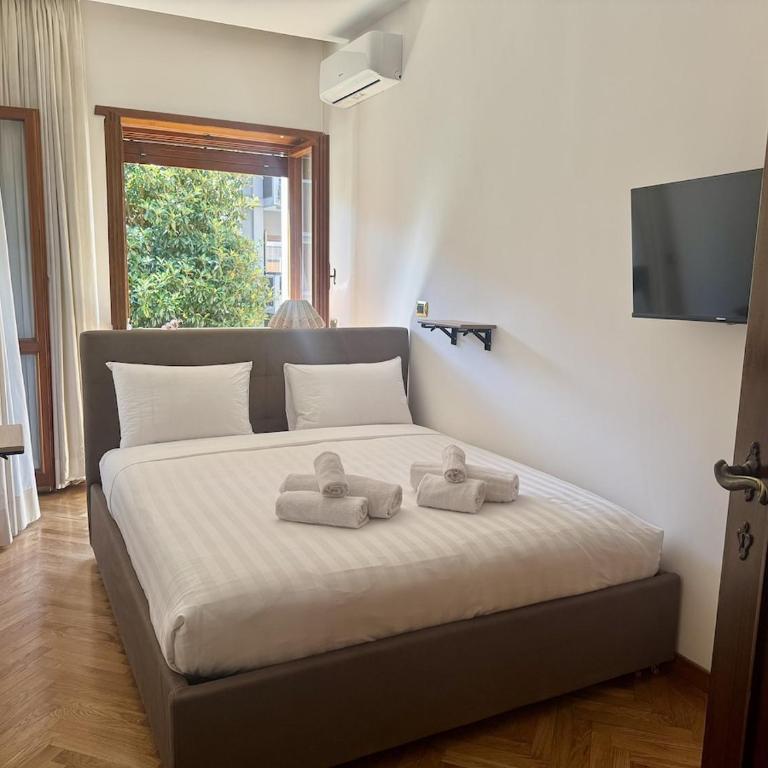 Aqva Apartment - Two-Bedroom Apartment - 10