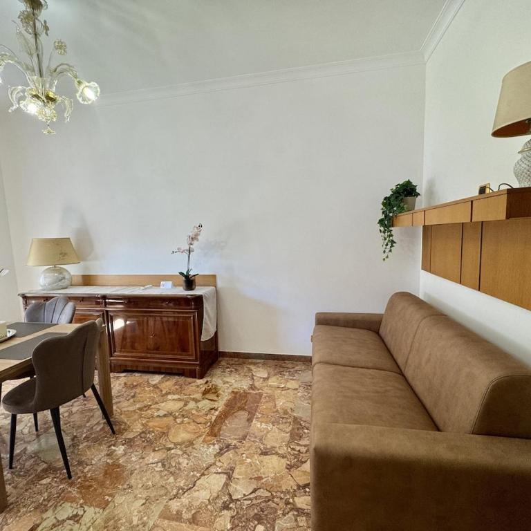 Aqva Apartment - Two-Bedroom Apartment - 20