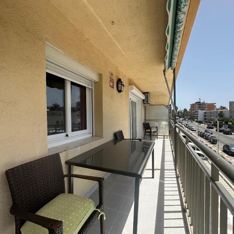 Home Diputacio Cambrils - Apartment mit 3 Schlafzimmern und Balkon - 1