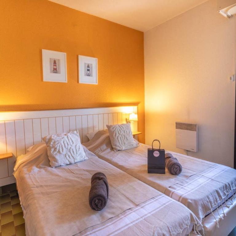 Vanae, T2 terrasse, piscine, plage à pied, parking - Apartment mit 1 Schlafzimmer - 7