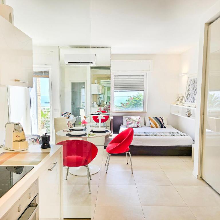 Suite Palace prima fila mare - One-Bedroom Apartment - 1