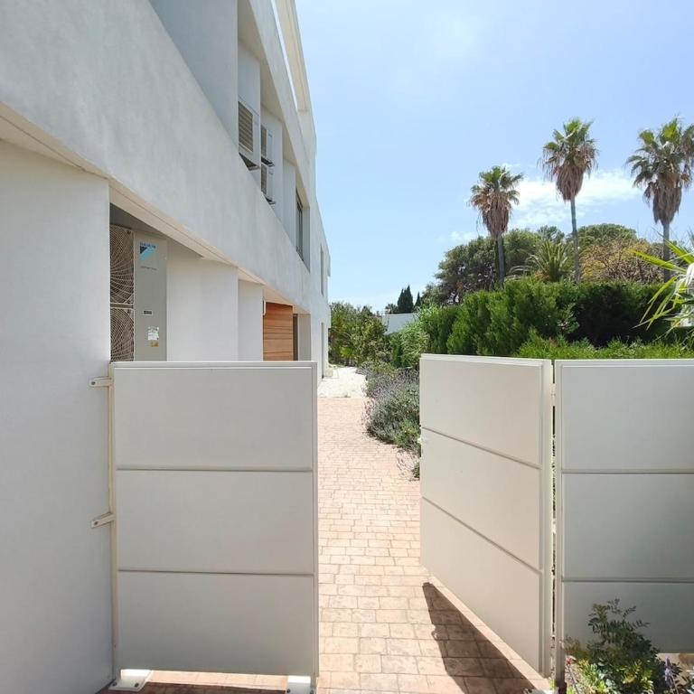Luxury Beachfront Villa with Pool - Apartamento de 3 dormitorios - 11