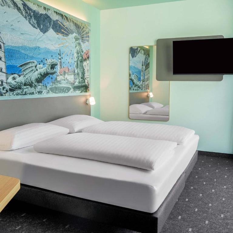 B&B HOTEL Klagenfurt-City - Dreibettzimmer - 1
