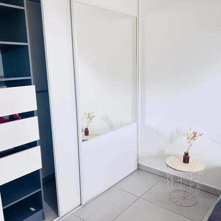 Appartement T4 spacieux - Three-Bedroom Apartment - 10