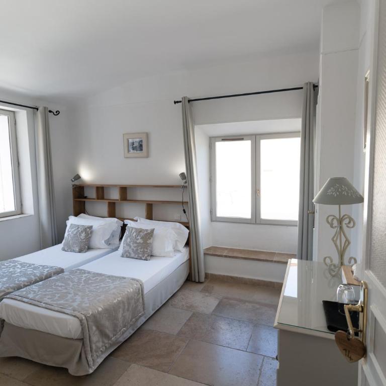 Auberge du Vieux Château - Chambre Double N. 14 avec Terrasse - Vue sur Montagnes - 4