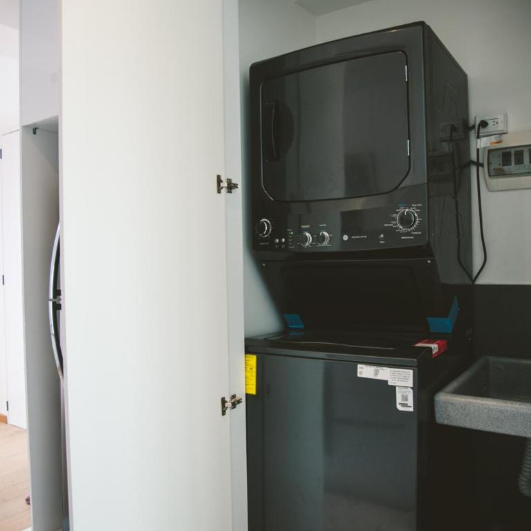 Icon 701- Stylish Loft W AC Premium Location - Apartamento - 19