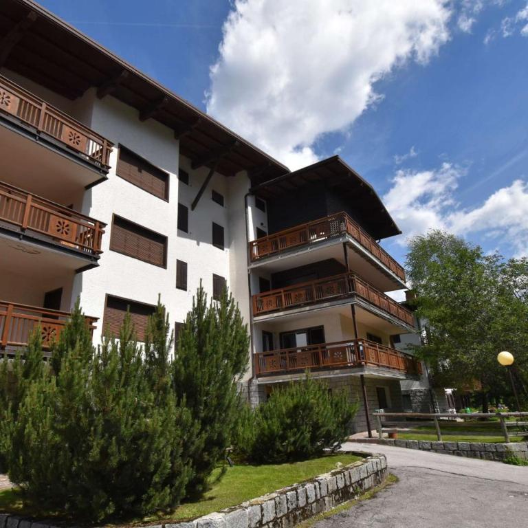 CROZZON view Apartment MhD - Appartamento con 4 Camere da Letto e Balcone - 49