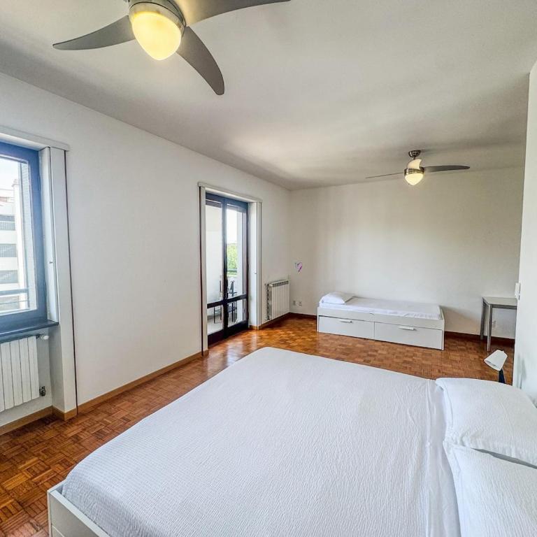 Spacious and bright 3-bedroom apartment steps from Milan Central Station - Appartamento con 3 Camere da Letto - 4