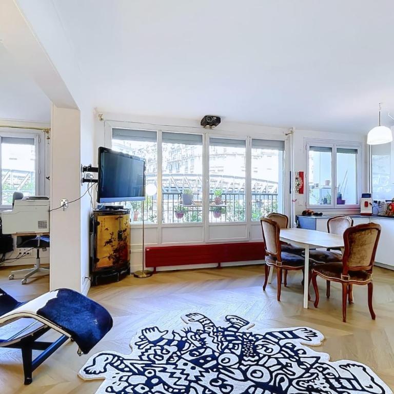 Charming flat near the Eiffel Tower - Apartment - 1