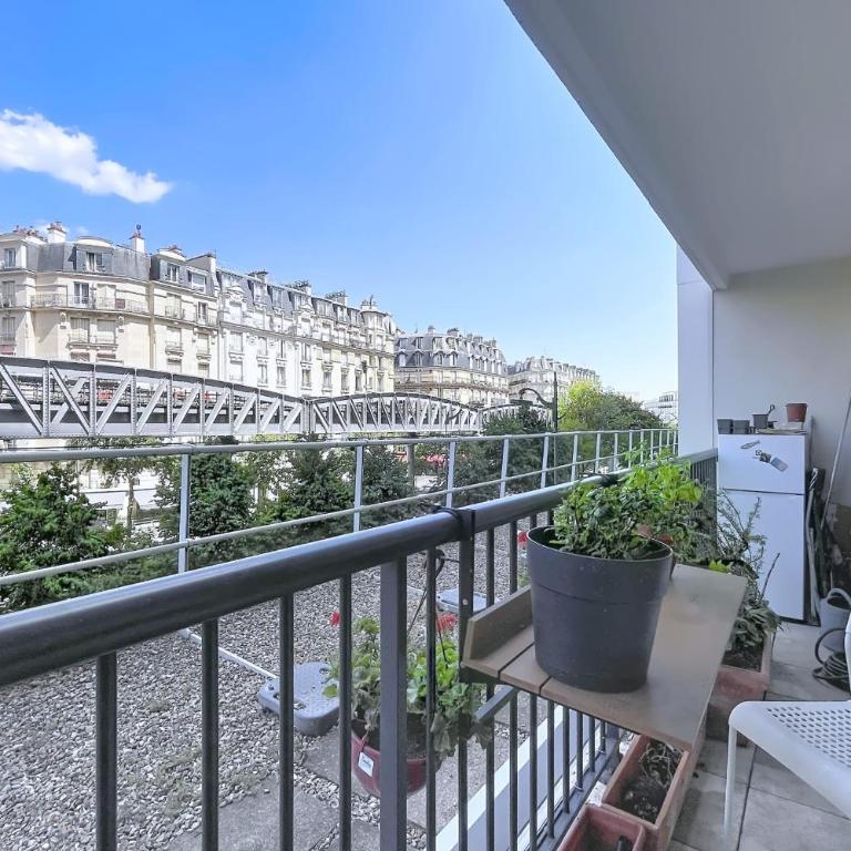 Charming flat near the Eiffel Tower - Apartment - 6