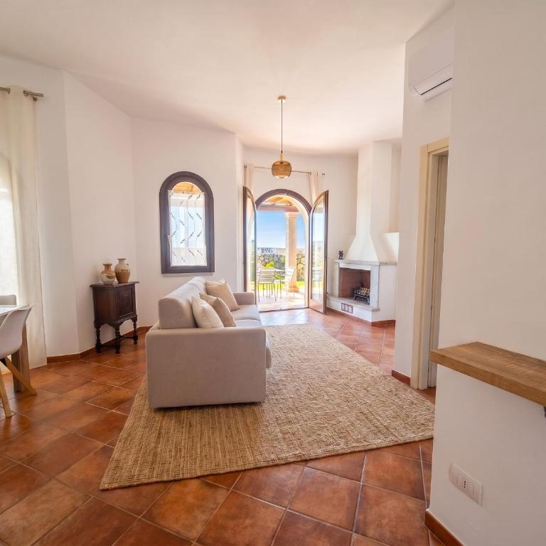 Villa SeaSky Ocean View with Garden - Two-Bedroom House - 11