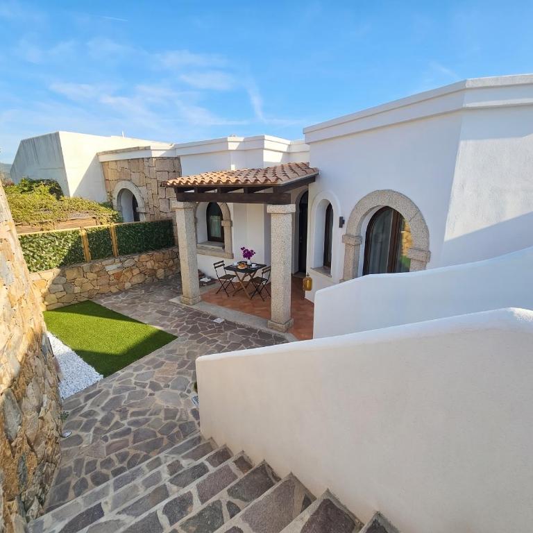 Villa SeaSky Ocean View with Garden - Two-Bedroom House - 28