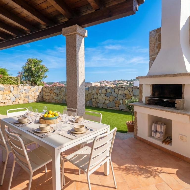Villa SeaSky Ocean View with Garden - Two-Bedroom House - 33