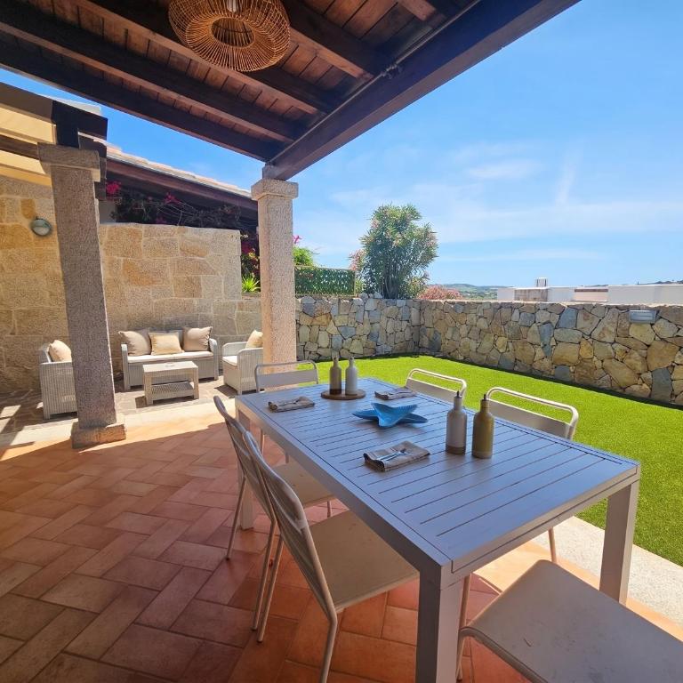 Villa SeaSky Ocean View with Garden - Two-Bedroom House - 34