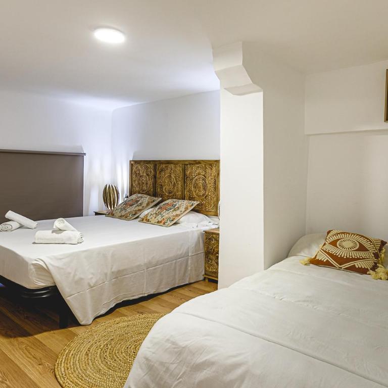 Exotic Little Palace City Center - Three-Bedroom Apartment - 26