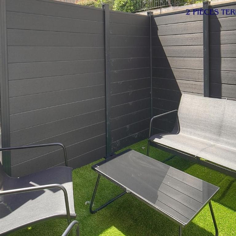 Maison VCA - 4 appartements - Wifi Clim - 15 min mer - Two-room Flat with Terrace : Xav - 17